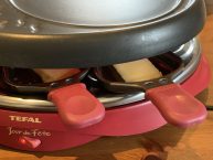 Comment utiliser une machine à raclette ?